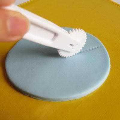 3 Tips Fondant Embosser Wheel Stitching Cutter Tool