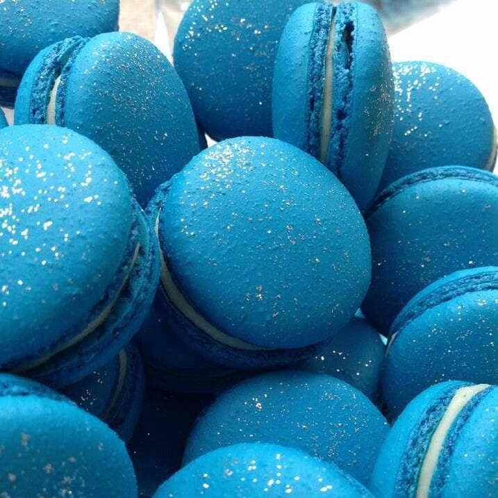 Bakell Classic Blue Edible Pearlized Luster Dust | Bakell.com