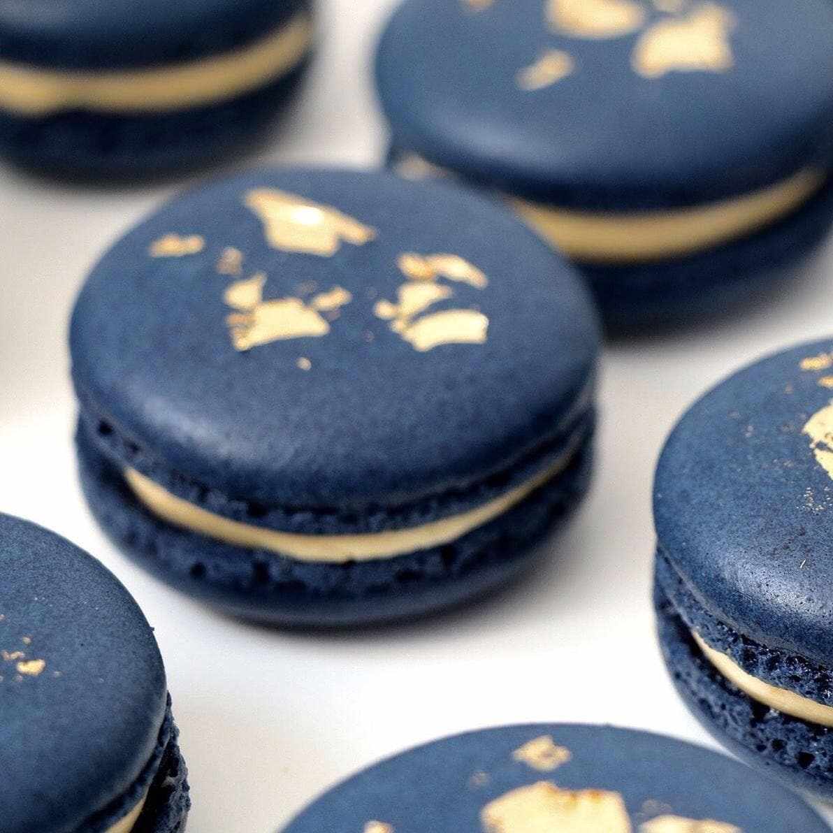 Navy Blue 4g Edible Luster Dust | Bakell