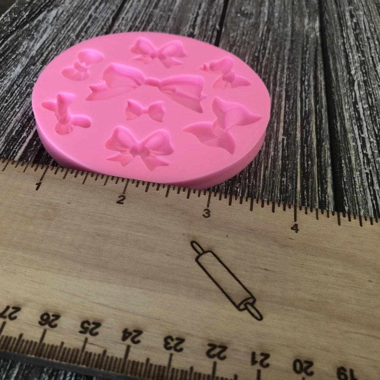 Bakell™ Bow Silicone Mold | Bakell.com