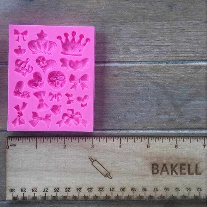 Bows Crowns and Hearts Pendants Silicone Mold | Bakell.com