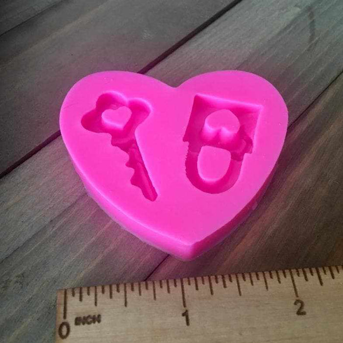 Bakell™ Heart Shaped Lock and Key Silicone Mold | Bakell.com