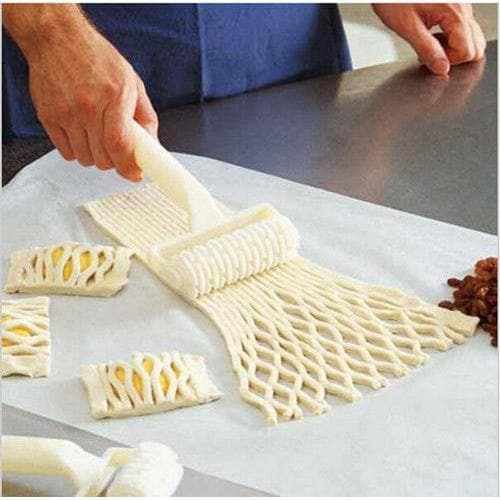 Lattice Roller Baking Tool for Dough, Pizza & Pie Crust | Bakell